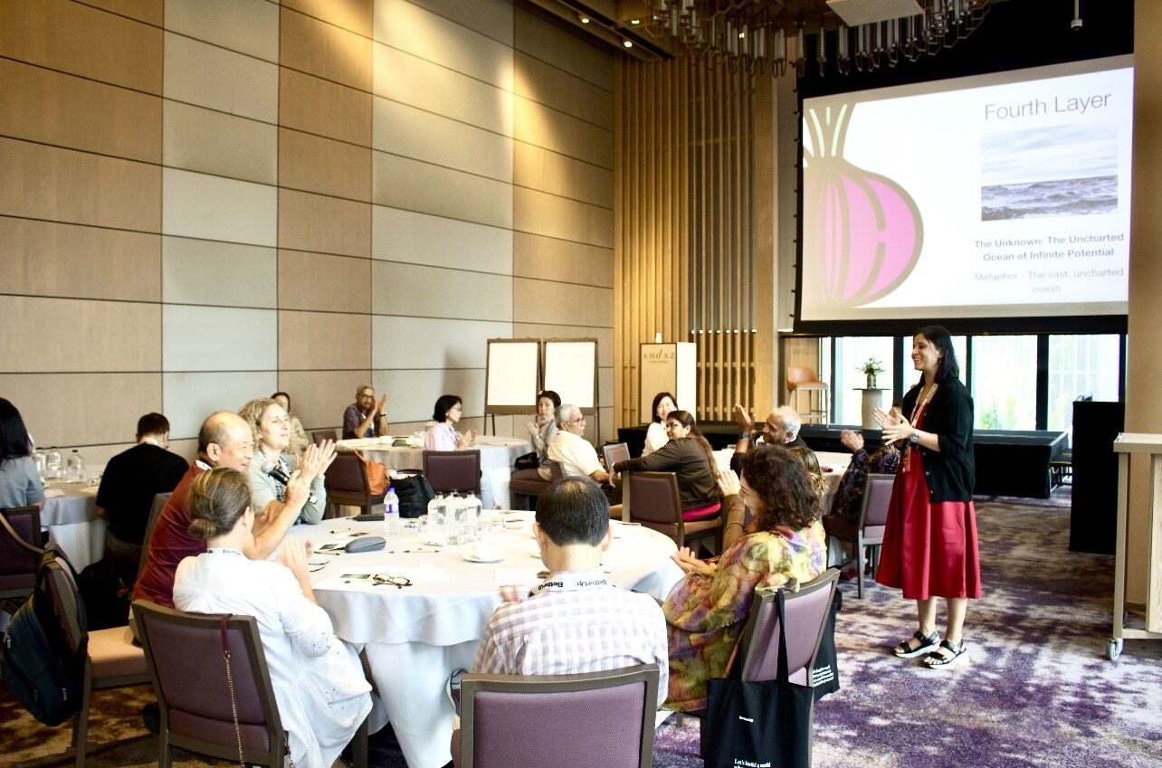 Gunjan Sinha facilitating a leadership workshop